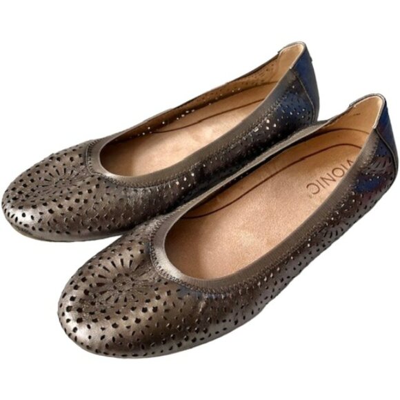 Vionic Robyn Perforated Comfort Flat Floral - Pewter - 7.5 - Picture 1 of 12